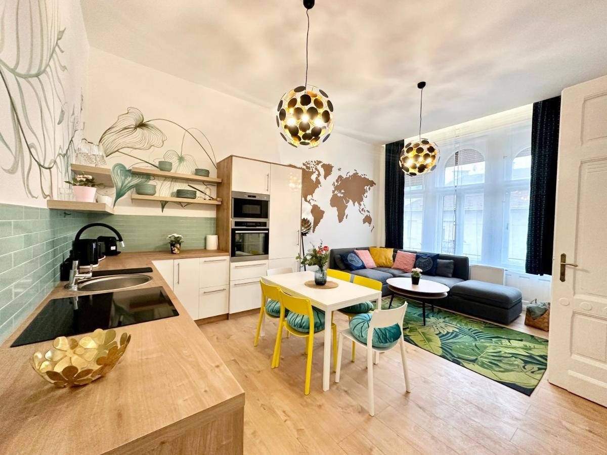 Luxory Design Apartment#Bakats#Freeparking#8Ppl Budapesta Exterior foto